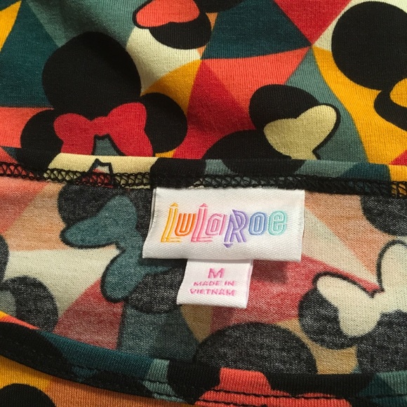 LuLaRoe Disney Minnie Mouse Irma Top M FREE SHIP - Picture 4 of 5